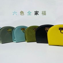  上海市奉賢區(qū)健浩箱包加工廠 主營(yíng) 男士休閑包 背包 單肩