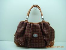 女包_手提斜挎兩用_適用性別:女_產品類別:商務包_箱包形狀:橫款方型_款式:手提包_第5頁_女包促銷_低價批發(fā) 